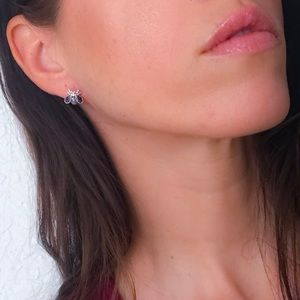 Bee dangle earrings 925 Sterling Silver